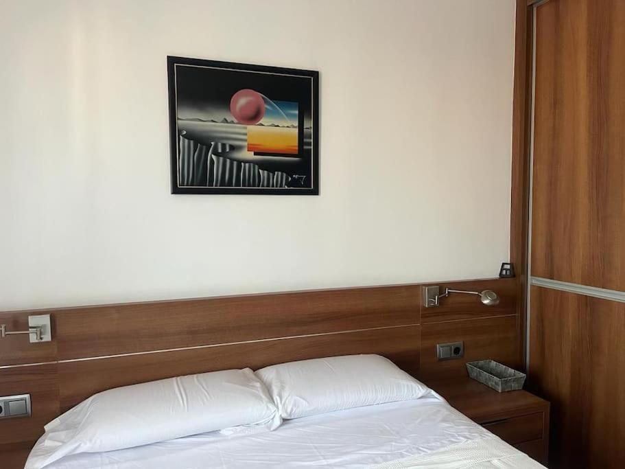 Atico Luminoso Centrico Y Comodo Apartment Фигерас Екстериор снимка
