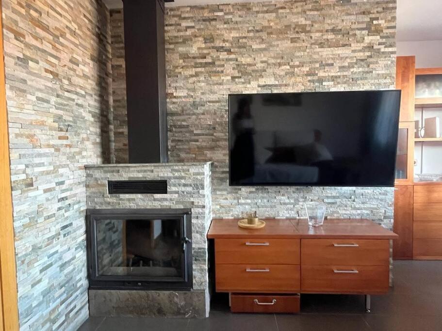 Atico Luminoso Centrico Y Comodo Apartment Фигерас Екстериор снимка